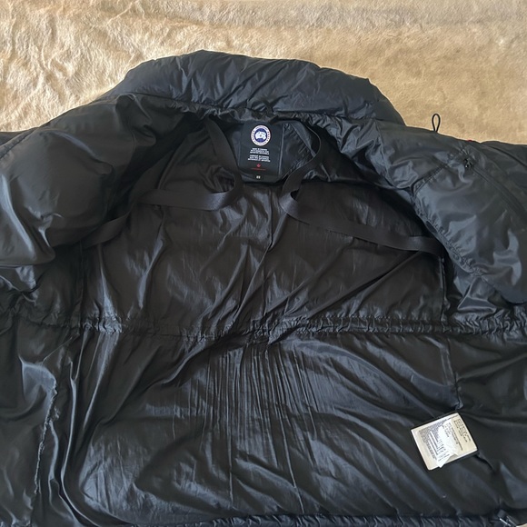 Canada Goose puffer coat - Picture 4 of 5